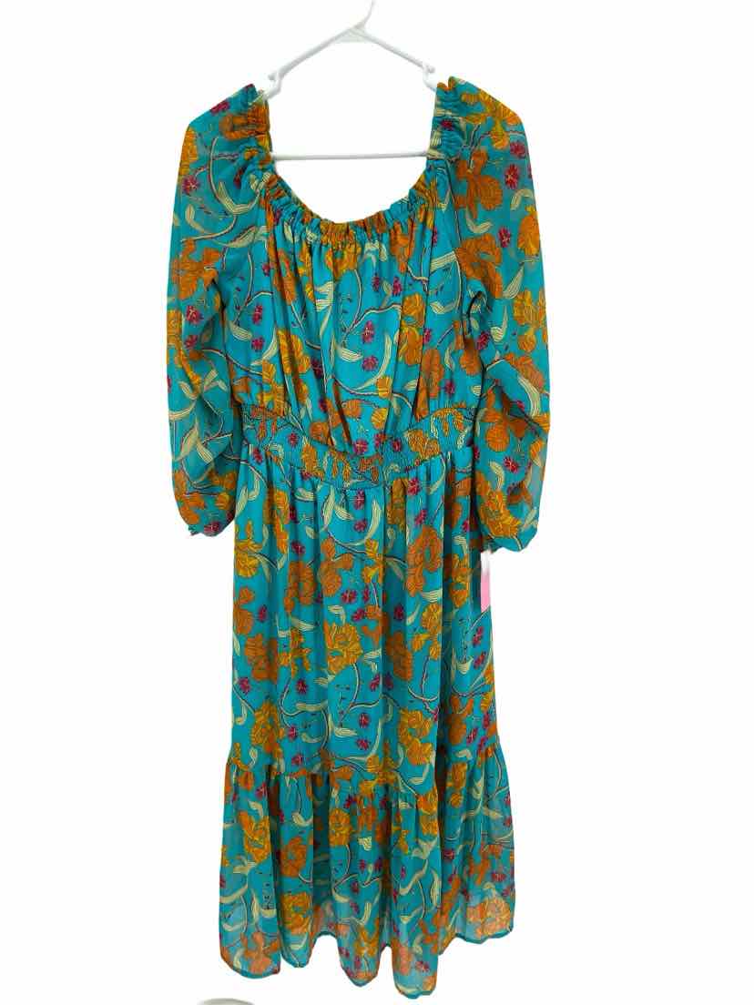 Sofia Vergara Ladies Size L Dress