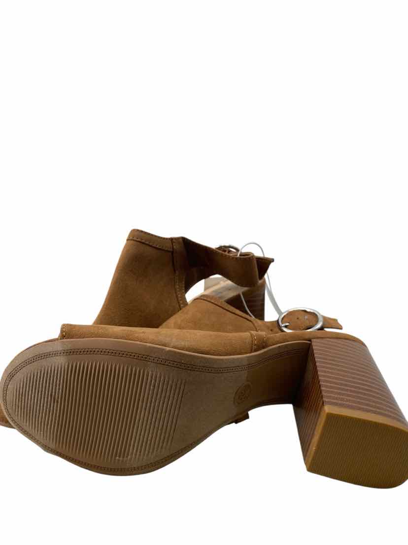 A New Day Ladies Size 8.5 NEW Shoes
