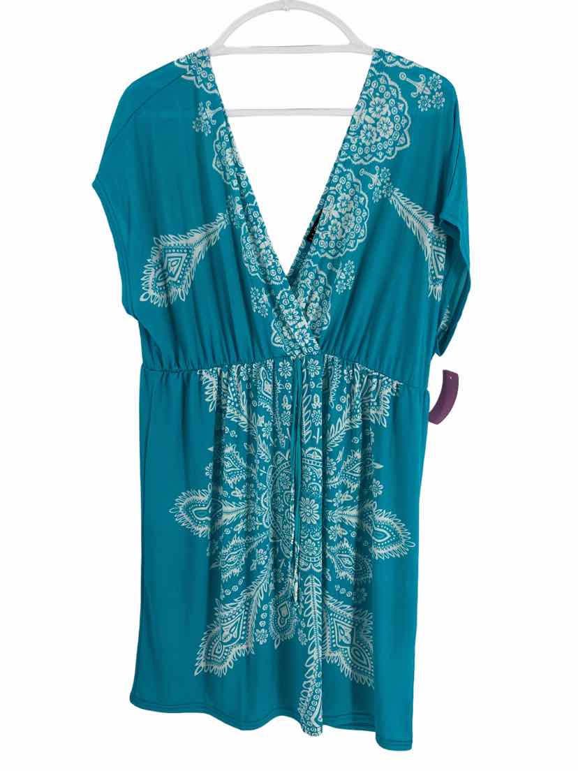 LA Class Ladies Size Large Cover Up