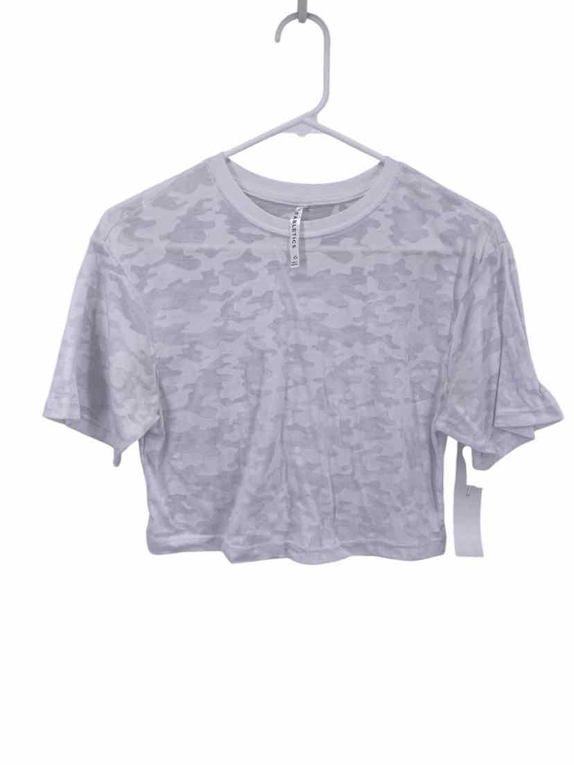 Ladies Fabletics Size XS Shirt