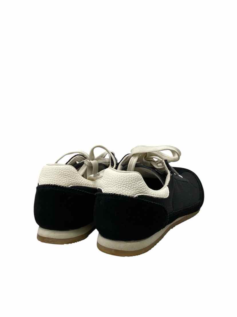 Lucky Step Ladies Size 7.5 Shoes