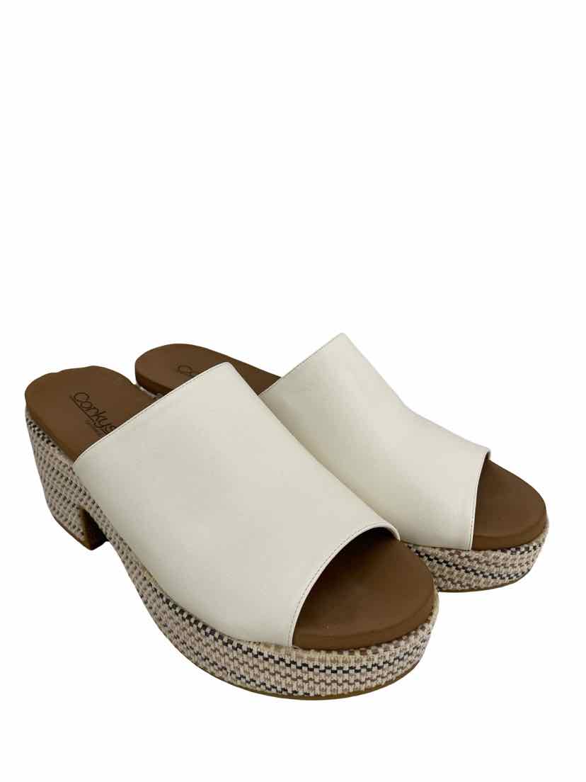 Corky's Ladies Size 11 Shoes