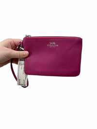 Coach Ladies 9/10 Wristlet