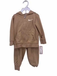 Nike Kids Size 18m 2 pc
