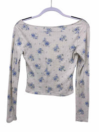Aeropostale Ladies Size Medium Shirt