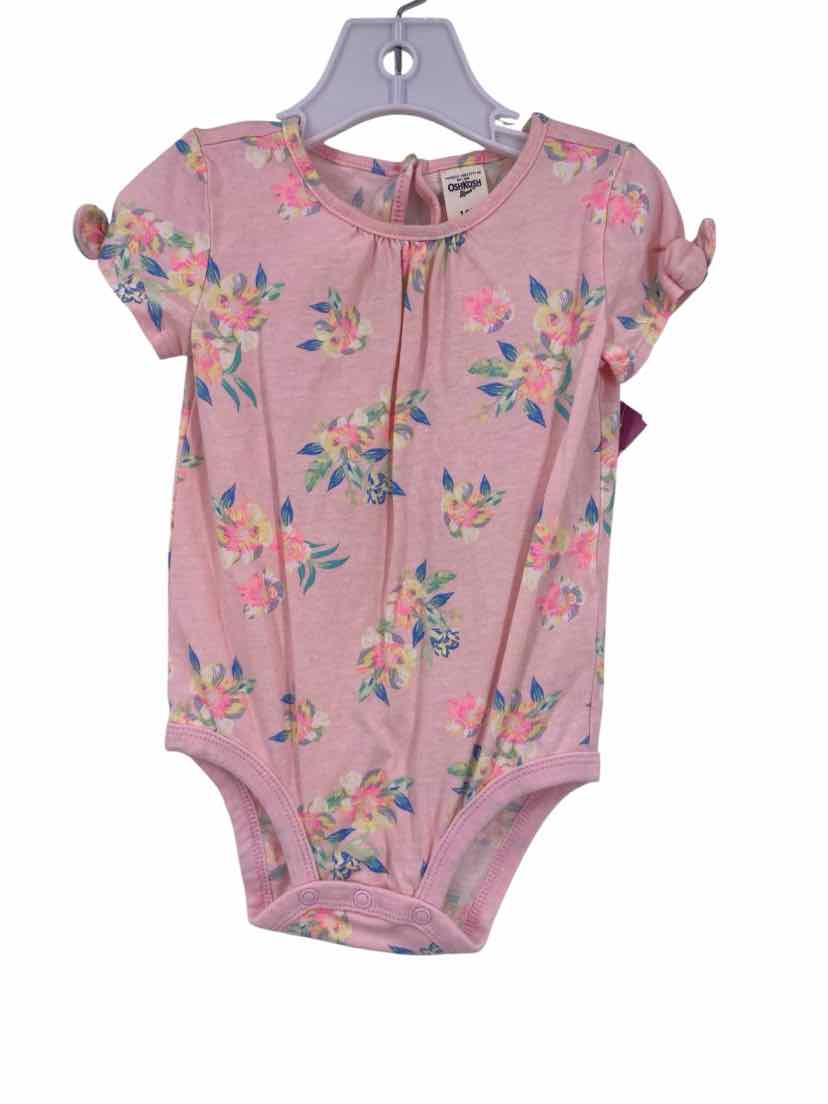 OshKosh Kids Size 18m 1 pc
