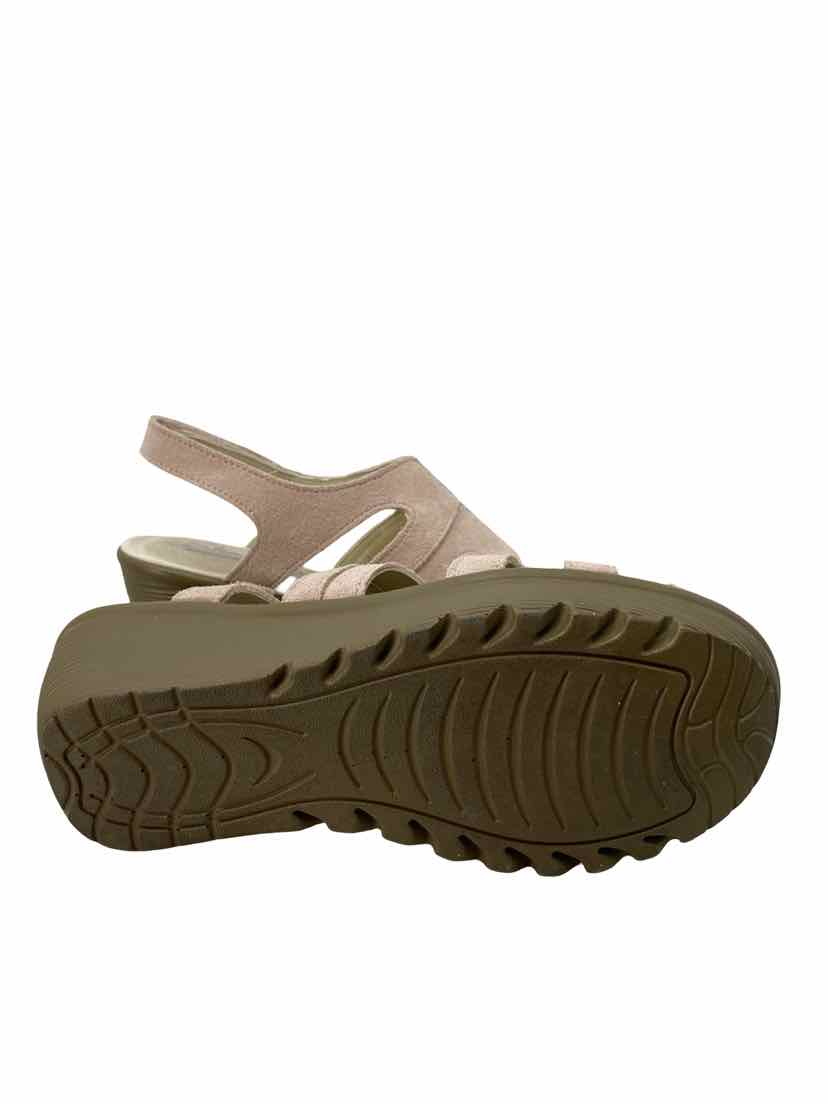 Sketchers Ladies Size 7 Sandals