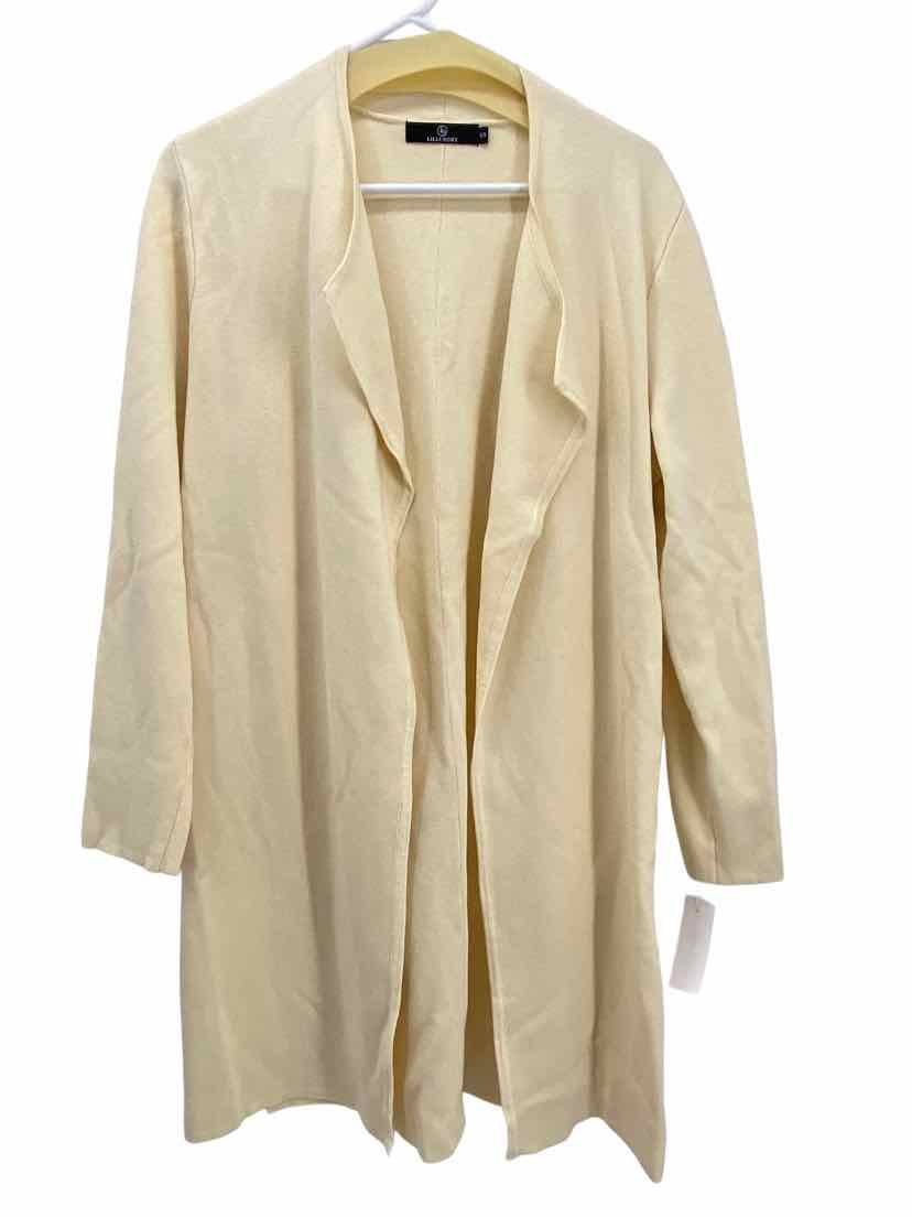 Lillusory Ladies Size Small Sweater