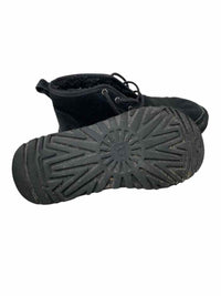 Ugg Ladies Size 8 Shoes