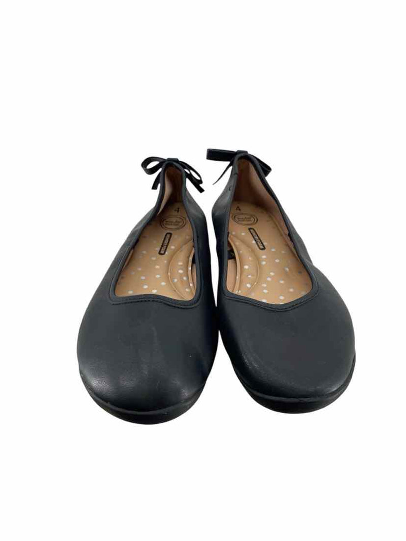 Wonder Nation Kids Size 4 Shoes