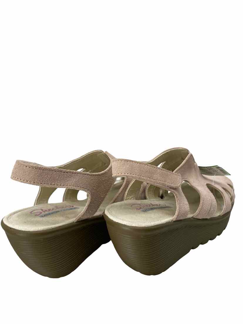 Sketchers Ladies Size 7 Sandals