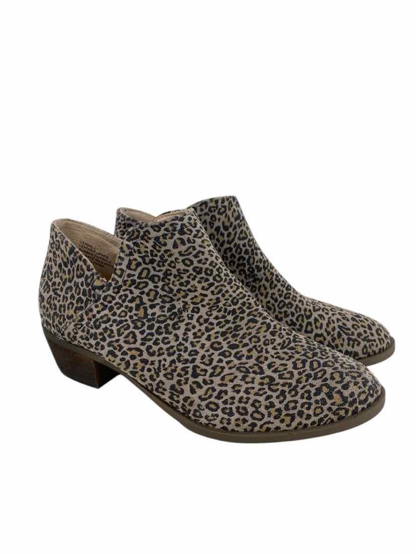 Crown & Ivy Ladies Size 7.5 Shoes
