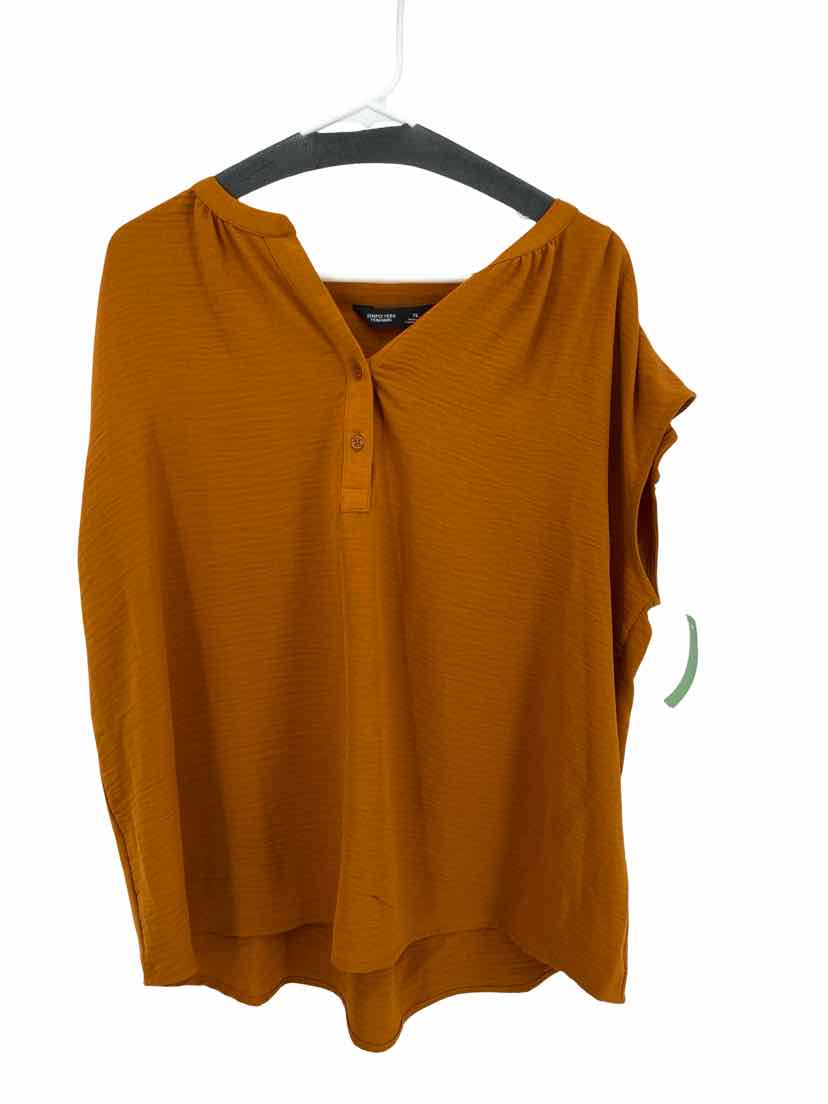 Simply Vera Ladies Size XL Shirt