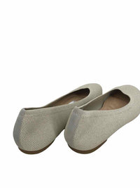 Old Navy Ladies Size 8 Shoes