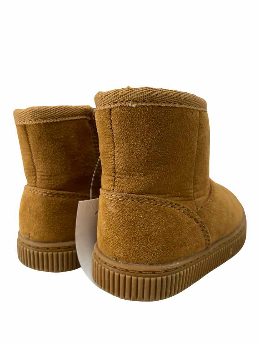 Cat & Jack Kids Size 5 Shoes