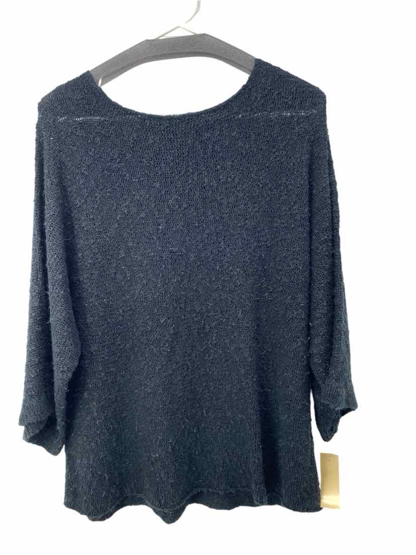 Dokotoo Ladies Size L Sweater