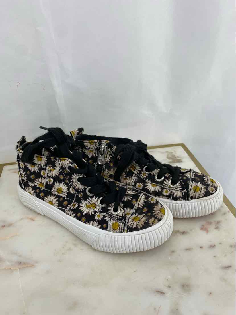 Blowfish Kids Size 1 Shoes