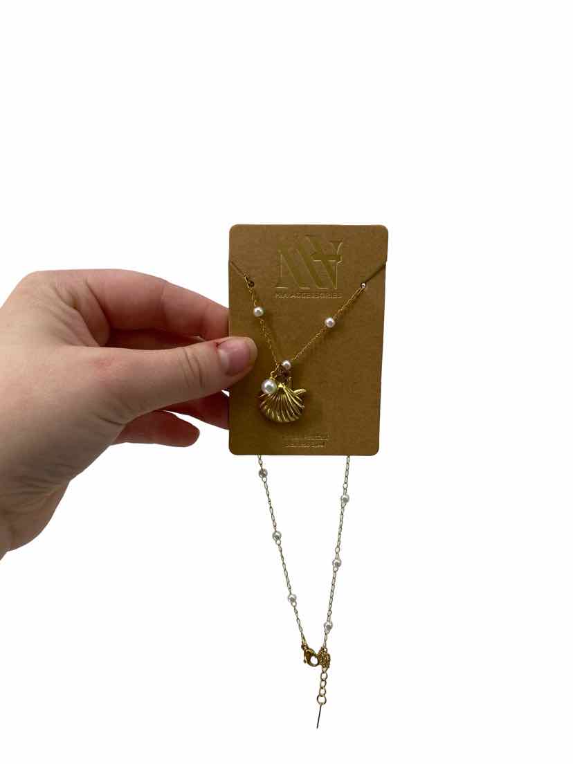 Mia NEW Necklace