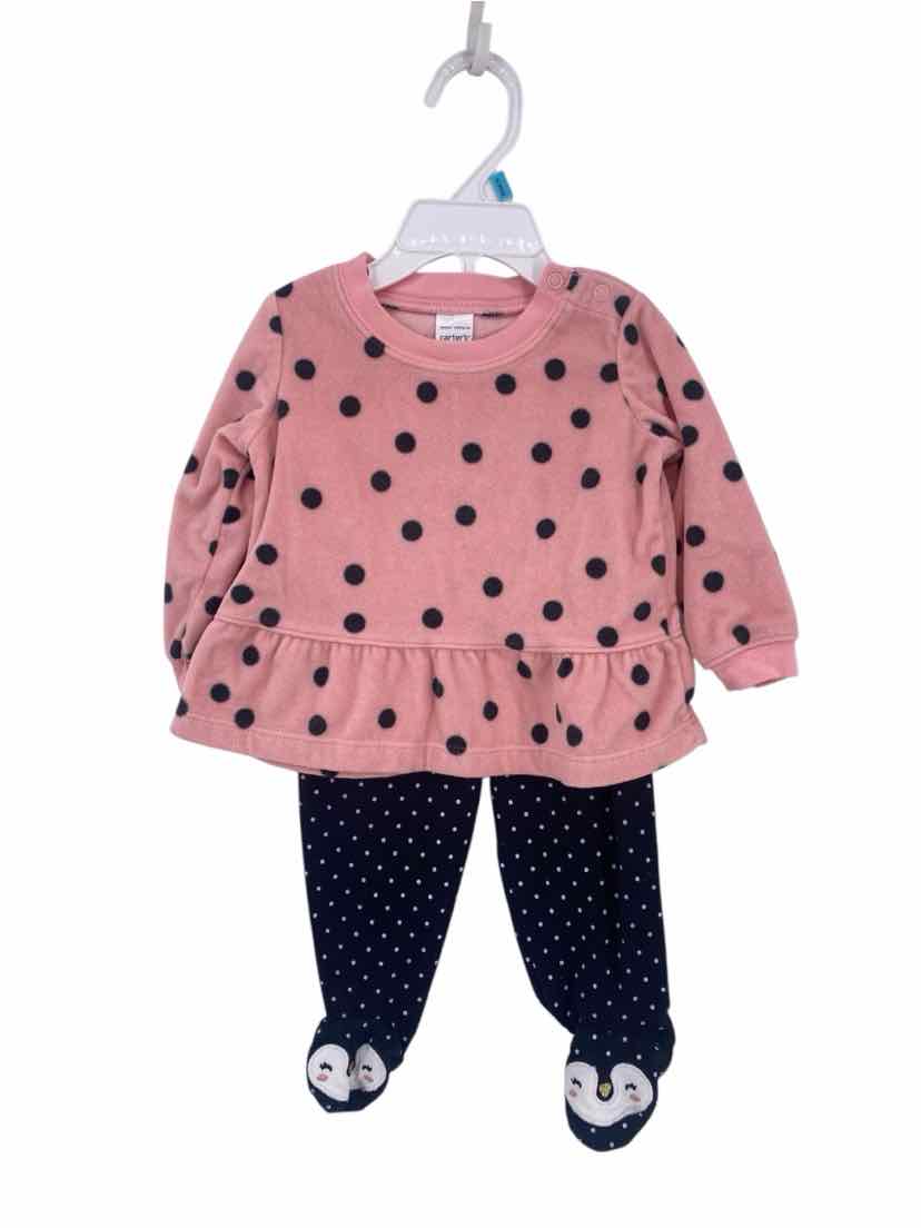 Carter's Kids Size 9m 2 pc