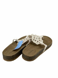 Maurices Ladies Size 10 Sandals