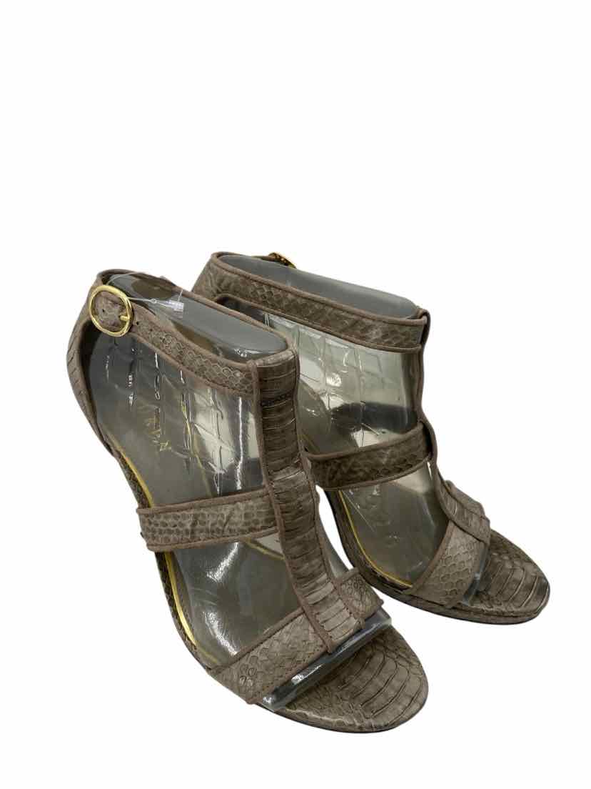 Lauren Ladies Size 8 Shoes