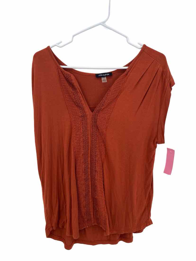 Cable & Gauge Ladies Size L Shirt
