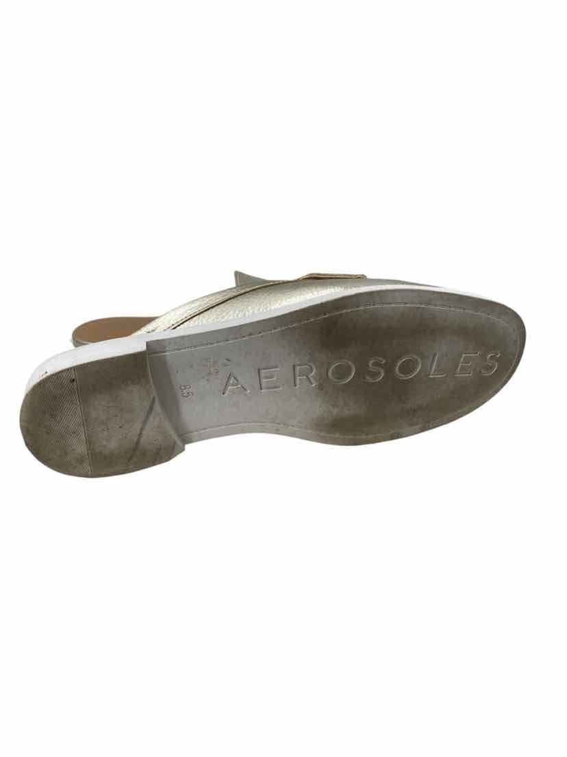 Aerosole Ladies Size 8.5 Shoes