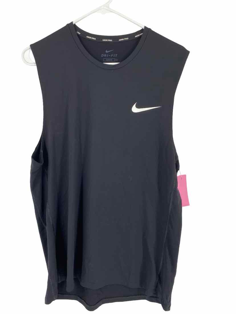 Nike Men's Size L Shirt
