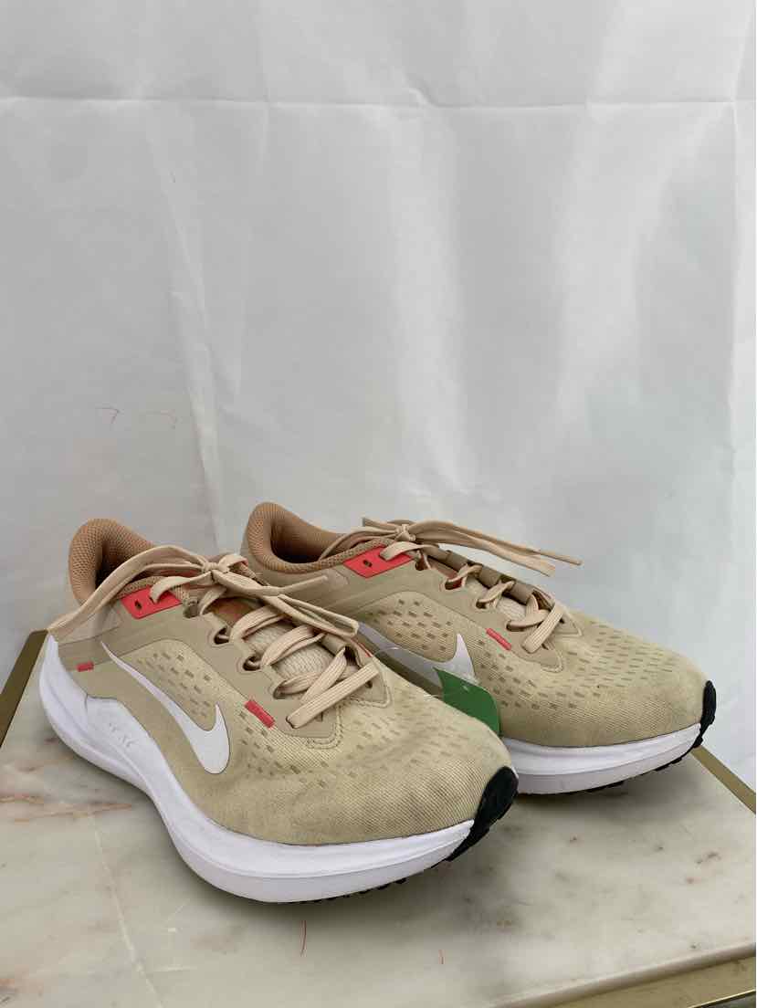 Nike Ladies Size 7 Shoes