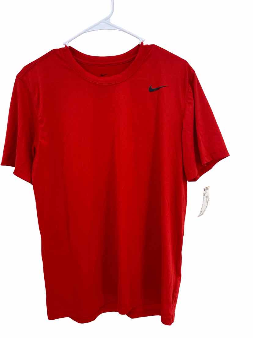 Nike Men's Size Medium Shirt