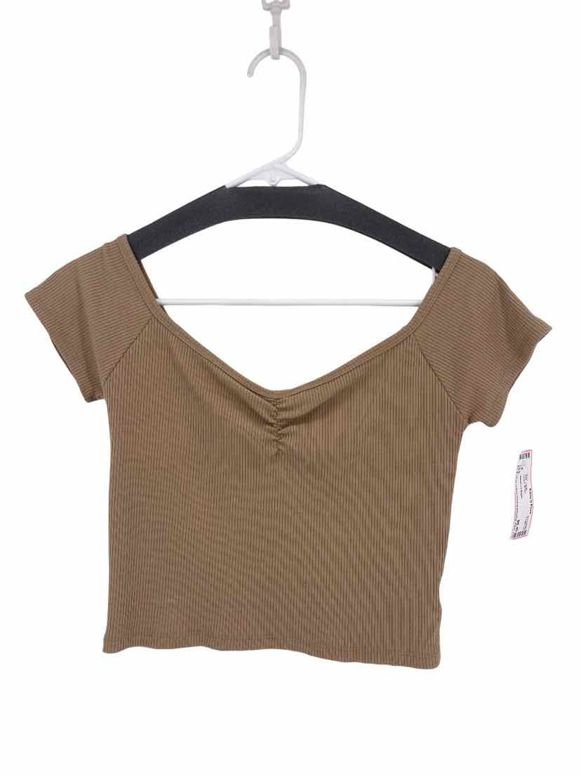 American Eagle Ladies Size Large Shirt