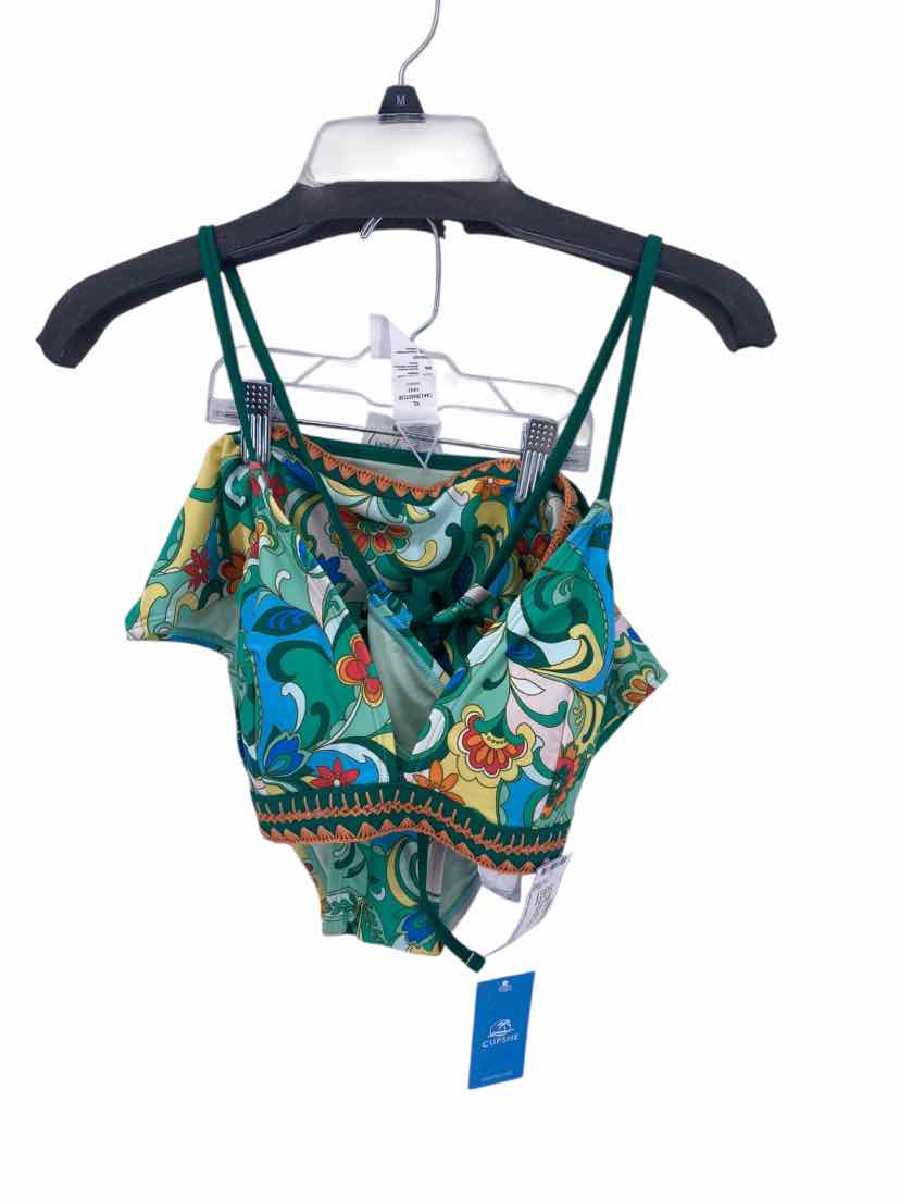 Cupshe Ladies Size L/XL NEW 2 pc Bathing Suit