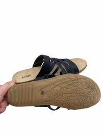 Judith Ladies Size 7.5 NEW Sandals