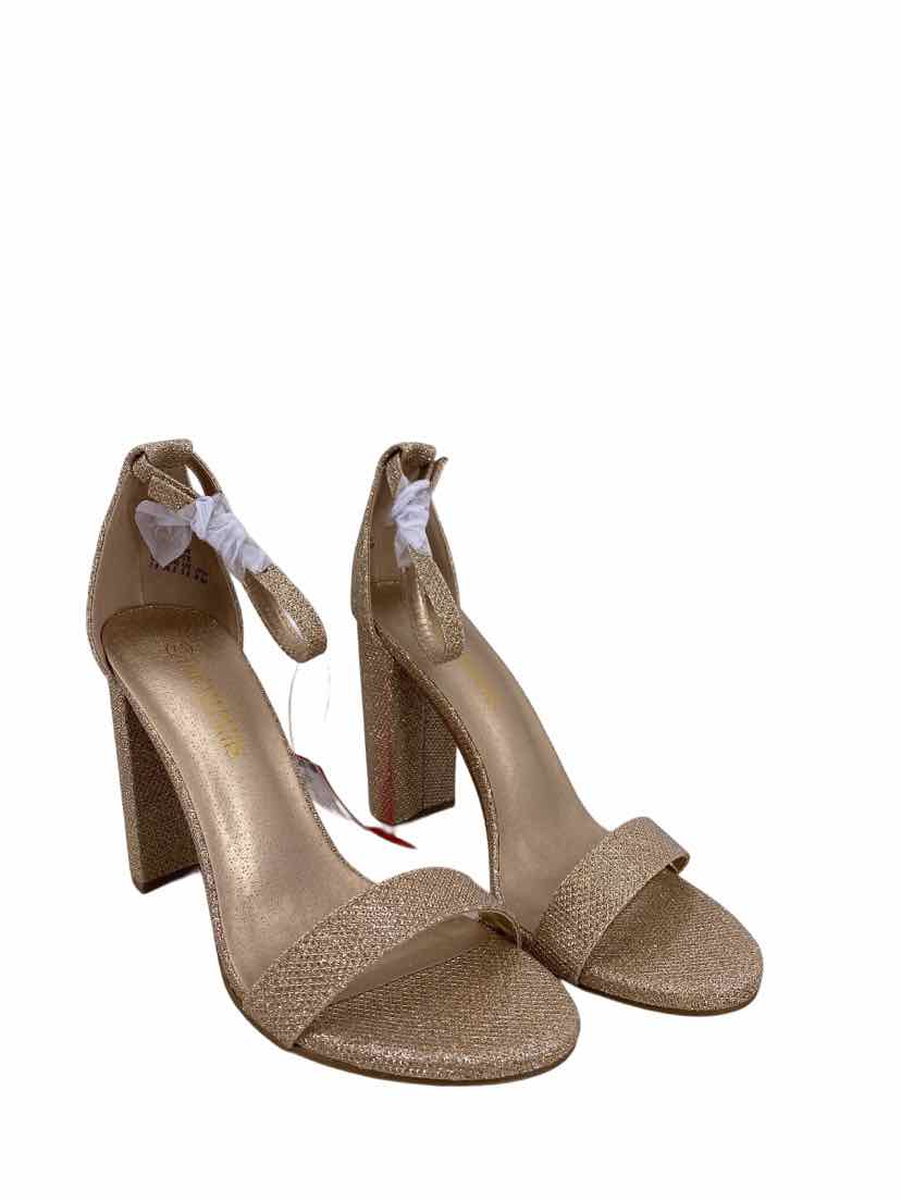 Dream Pairs Ladies Size 7.5 NEW Shoes