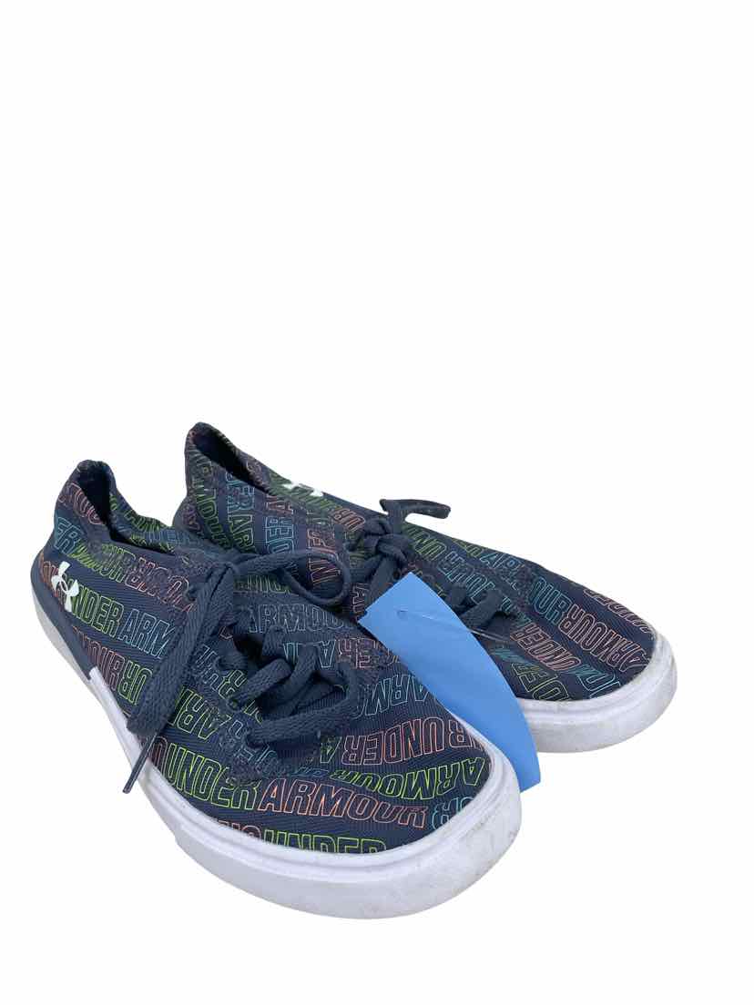 Under Armour Kids Size 3 Shoes