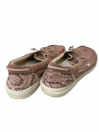 Hey Dude Adults Size 8 Shoes