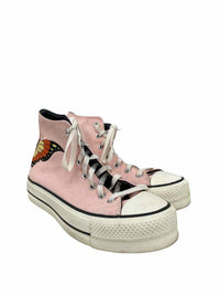 Converse Ladies Size 8.5 Shoes