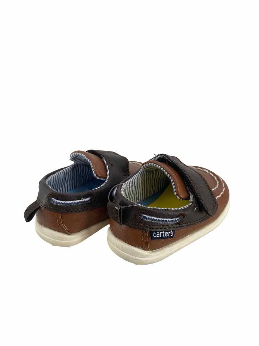 Carter's Kids Size 3 Shoes