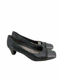 Easy Spirit Ladies Size 6 Shoes