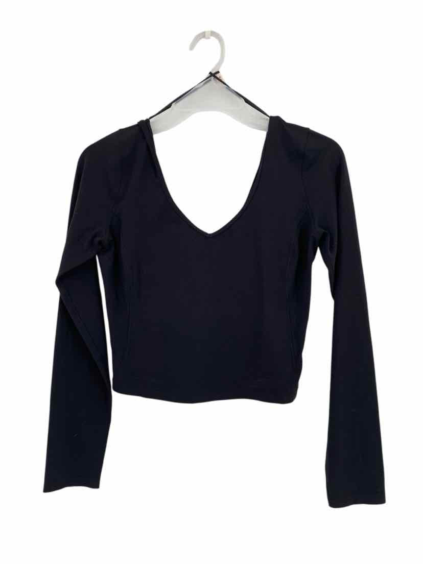 Lululemon Ladies Size 8 Shirt