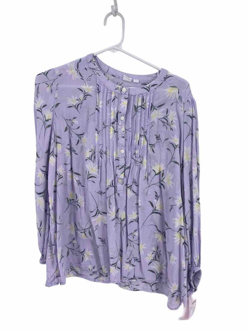 Gap Ladies Size XL Shirt