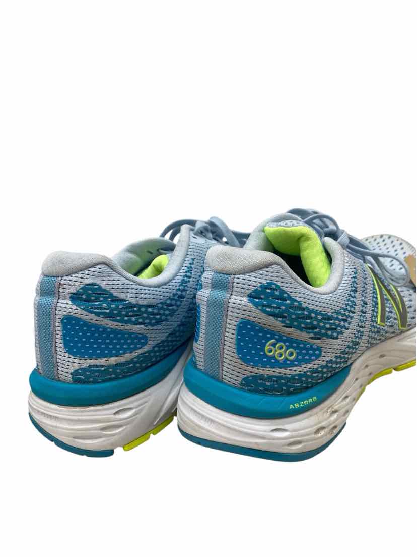 New Balance Ladies Size 9.5 Shoes