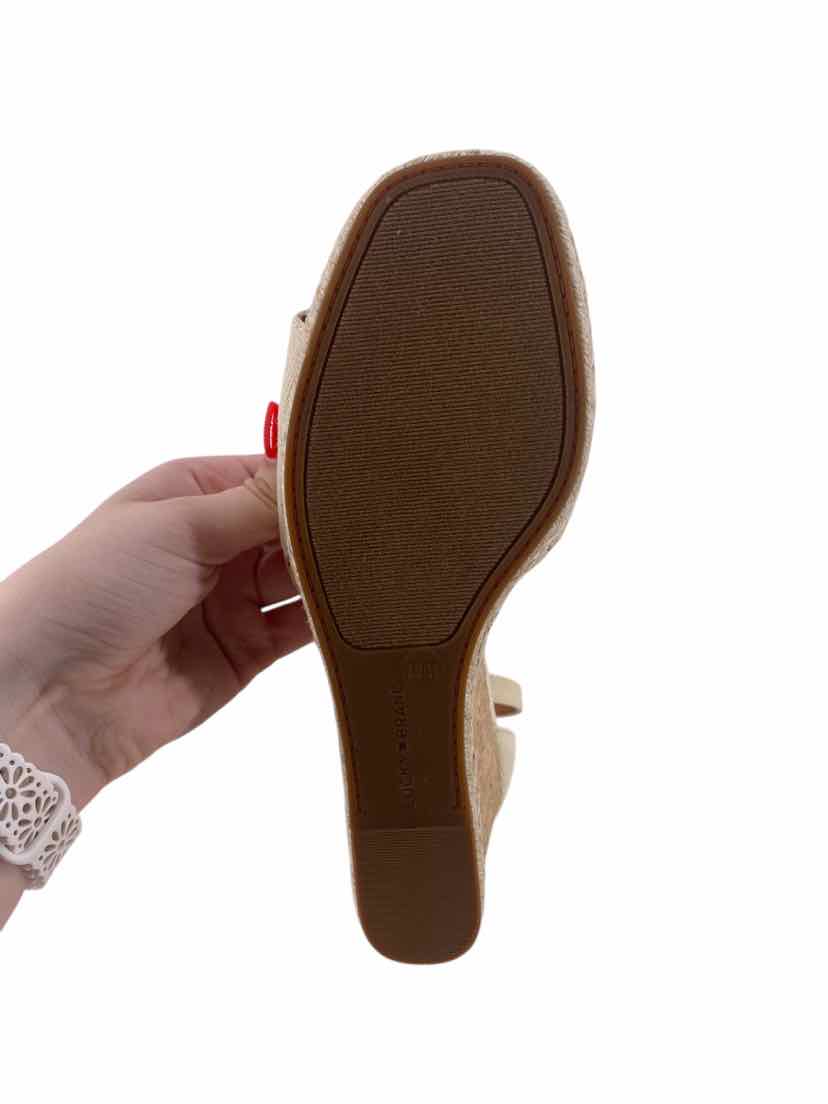 Lucky Brand Ladies Size 8 NEW Sandals