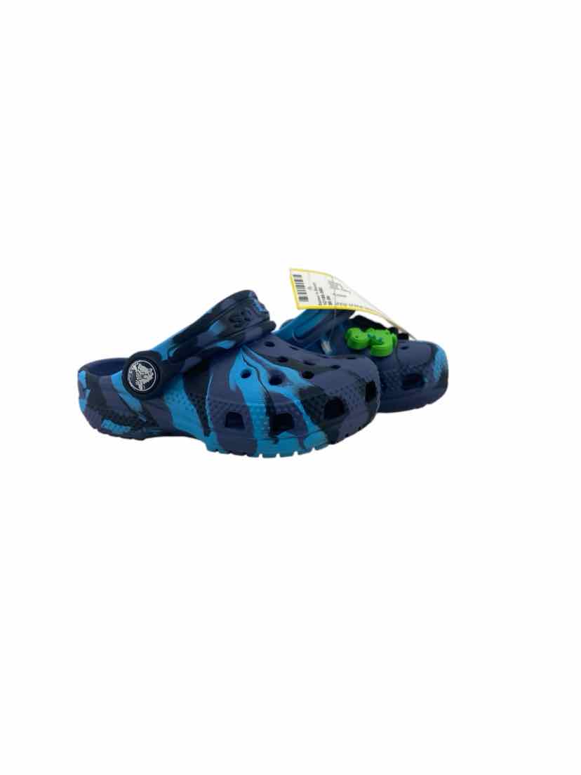 Crocs Kids Size 6 Shoes