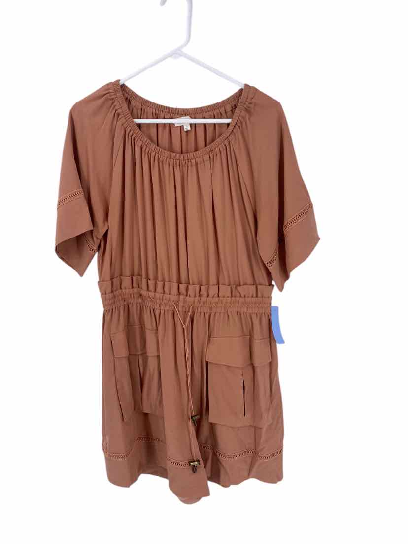 a loves a Ladies Size Large Romper