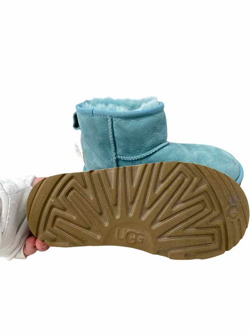 Ugg Kids Size 13 Boots