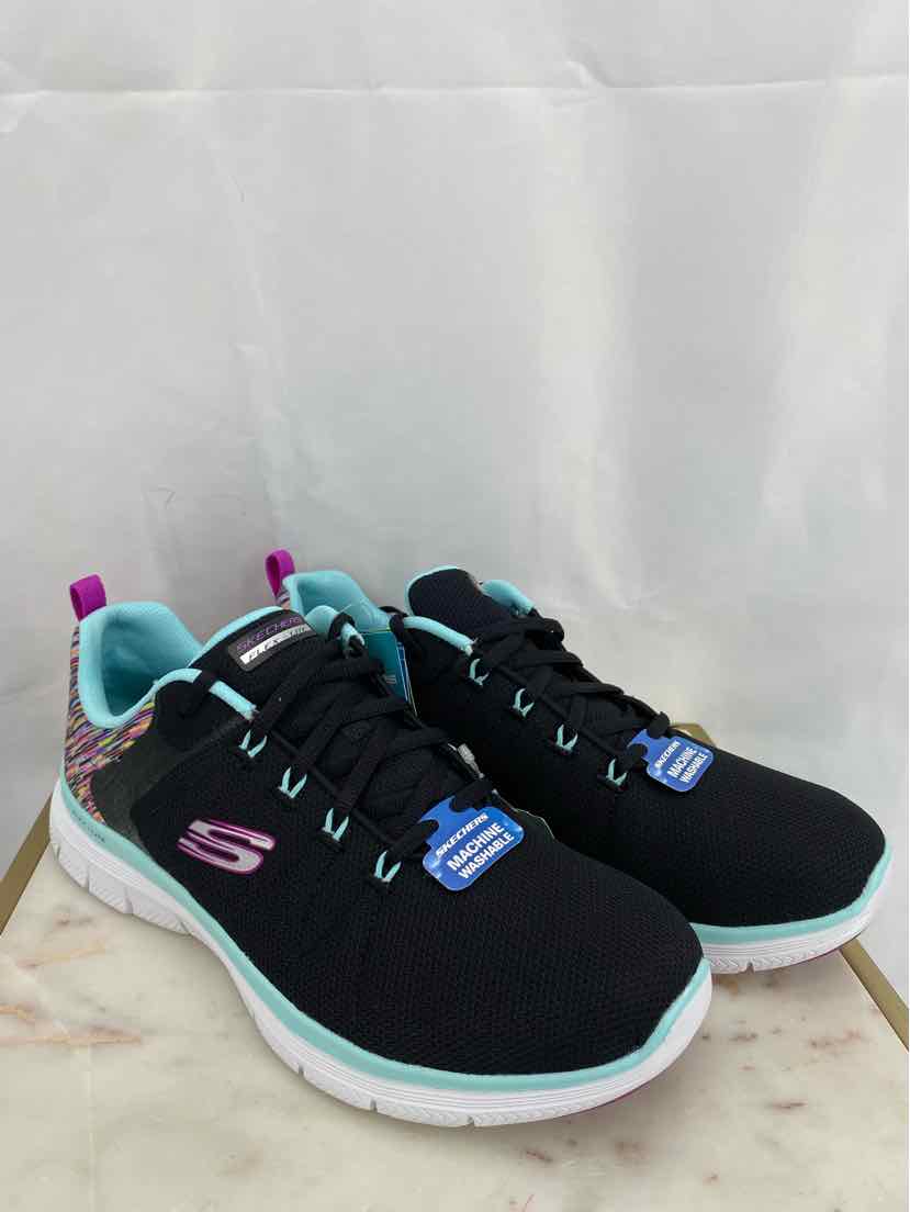Sketchers Ladies Size 12 NEW Shoes
