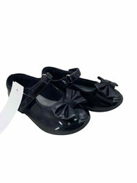 Smart Fit Kids Size 6 Shoes