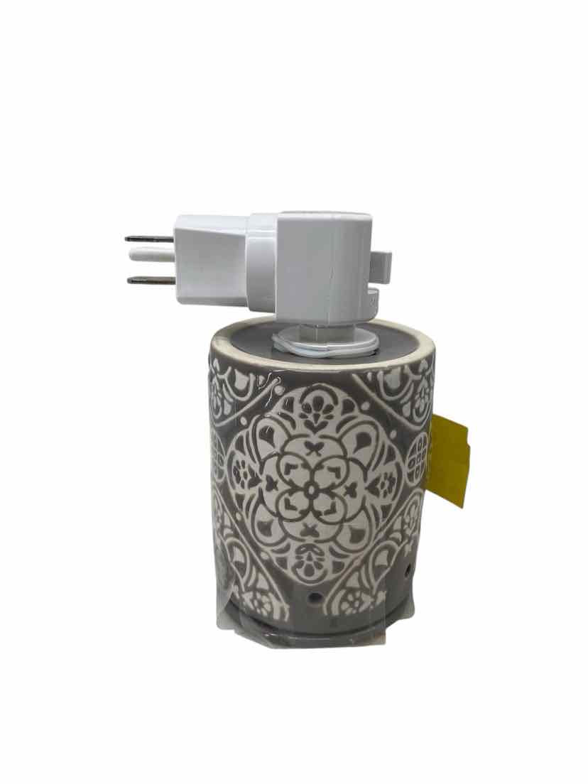 No Brand Gray Wax Melter