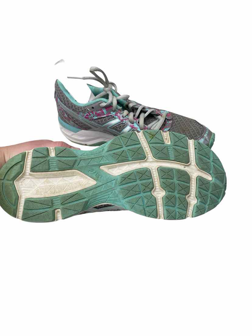 Asics Ladies Size 8 Shoes